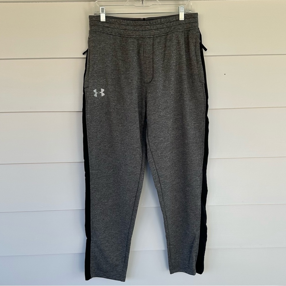MENS- EUC “Loose” pants, Large, from Under Armour